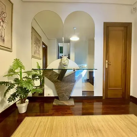 Al Mar Vista Panoramica A La Ria De *