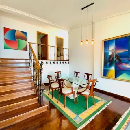 Al Mar Vista Panoramica A La Ria De * Vigo