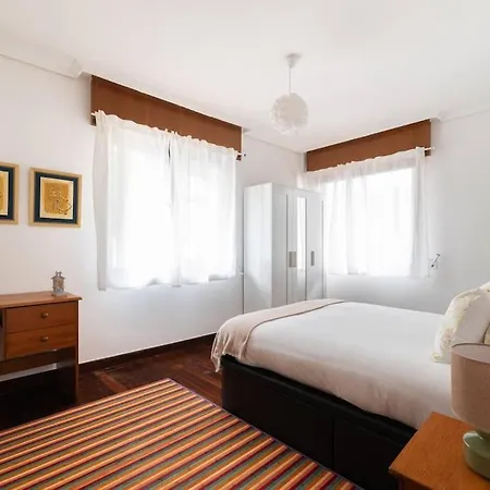 Al Mar Vista Panoramica A La Ria De