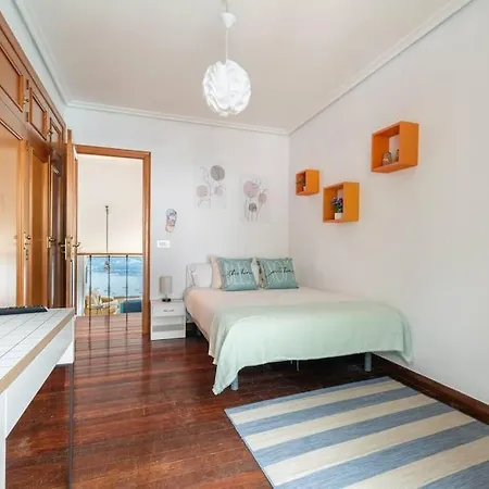 Al Mar Vista Panoramica A La Ria De