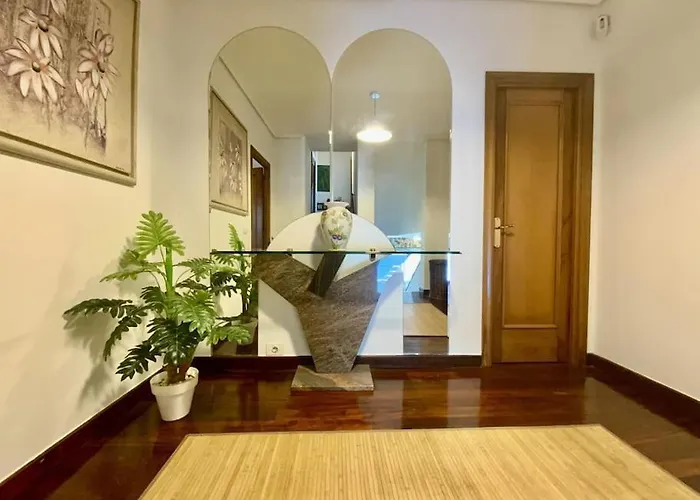 Al Mar Vista Panoramica A La Ria De *