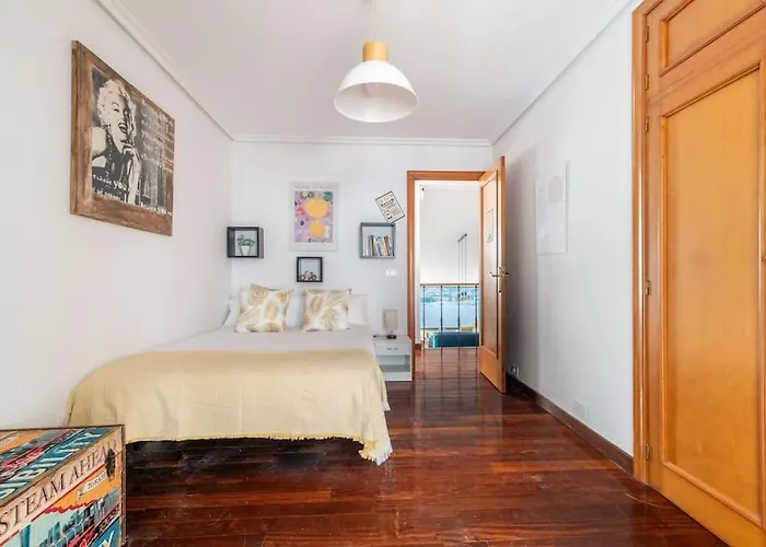 Al Mar Vista Panoramica A La Ria De