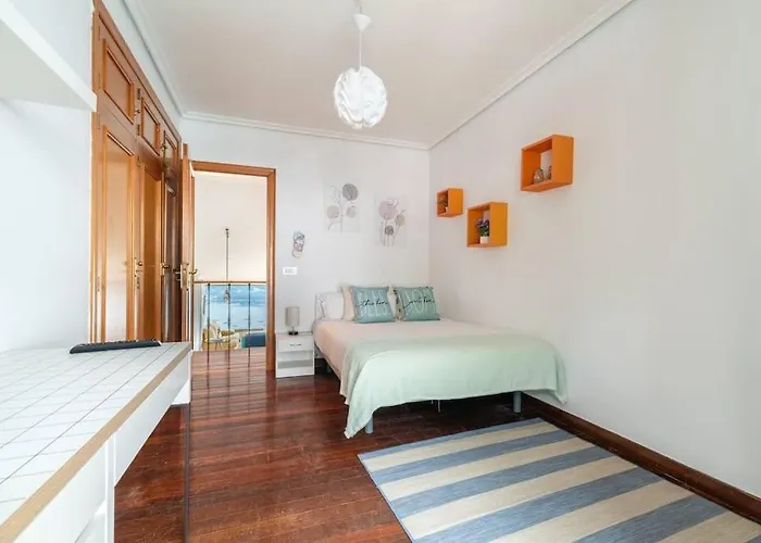 Al Mar Vista Panoramica A La Ria De